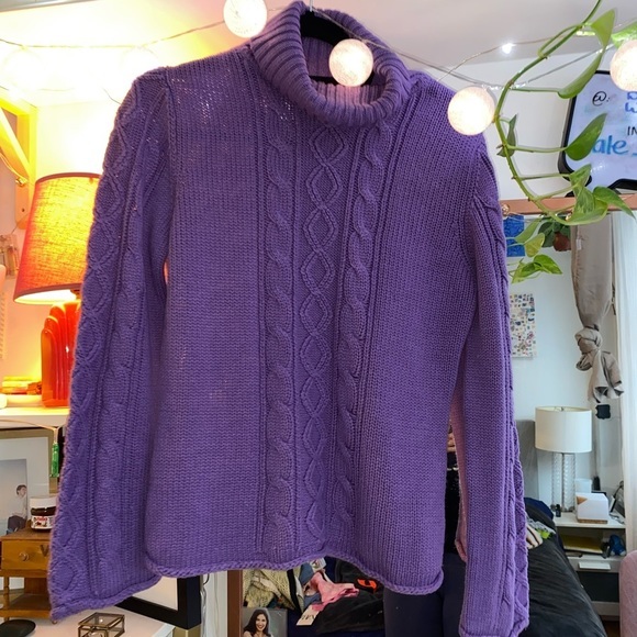 Vintage Chunky cable knit turtle neck sweater 💜 - Picture 4 of 5